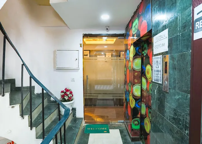 Fabhotel Sentinel Suites New Delhi